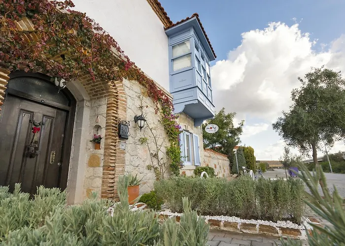 Moy Hotel